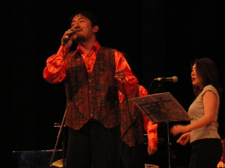 ボーカルデビュー